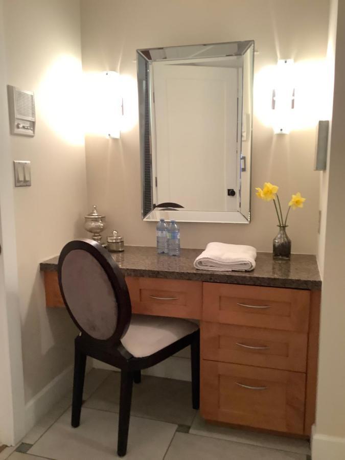 Suite Smart Vancouver Exterior foto